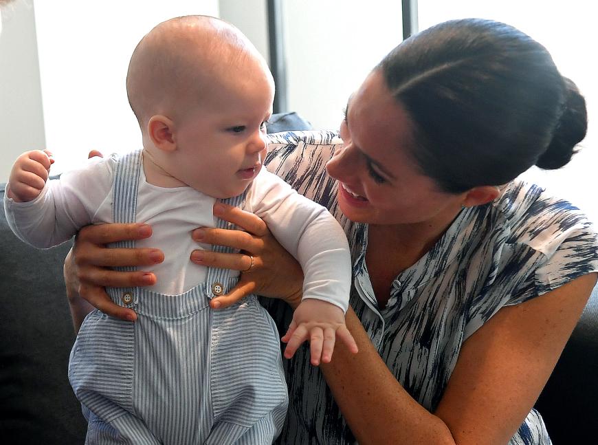 Meghan befindet sich mit Söhnchen Archie schon wieder in Kanada.