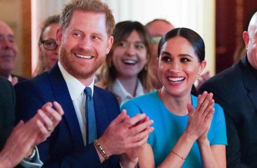Harry und Meghan sollen die Einladung dankend angenommen haben.