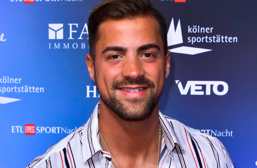 Wird Ex Tobias Wegener beim Anblick der Fotos etwa schwach? Jetzt äußert er sich!