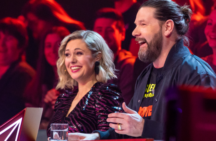 Die Jury um Ruth Moschner und Rea Garvey vermutet, ...