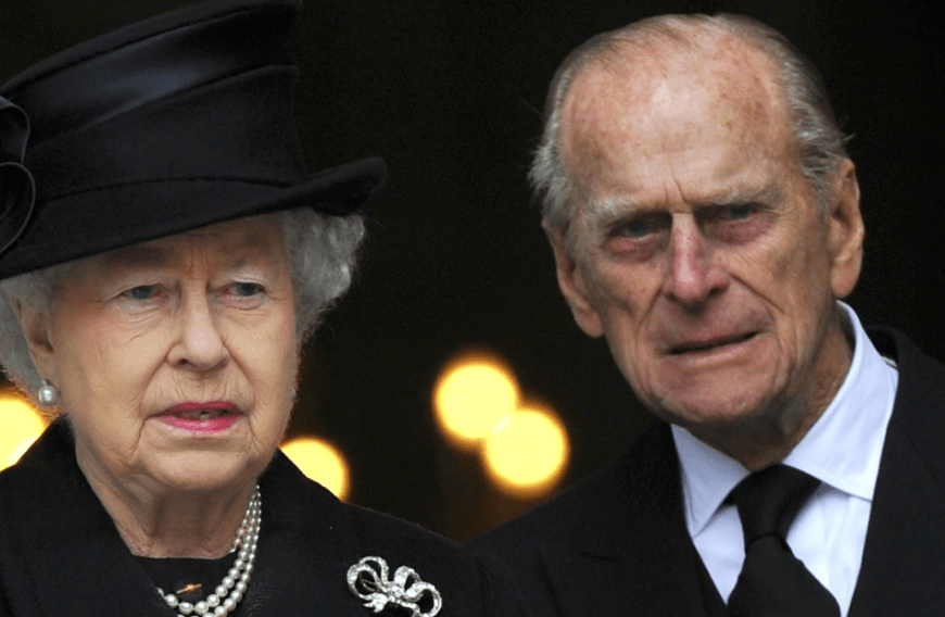 Elizabeth und Ehemann Phillip, Duke of Edinburgh, müssen jetzt zusammenhalten: Die Queen wird die nächste Zeit weder Termine wahrnehmen noch Besuch empfangen.