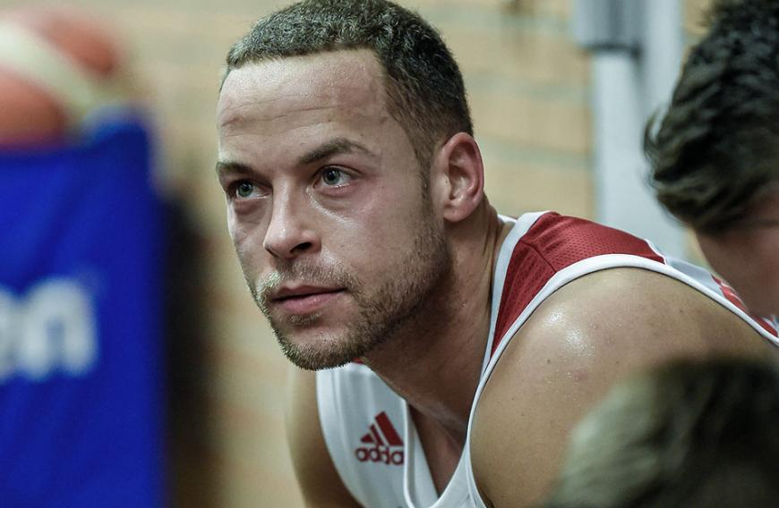 Andrej Mangold bezieht Stellung im Netz ...