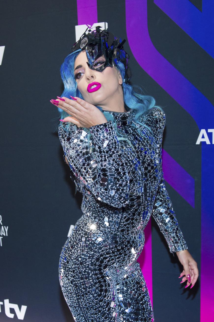 Lady Gaga zeigt in der Corona-Krise außergewöhnliches Engagement: Sie hat zahlreiche Musikerkollegen zu einem Benefiz-Konzert überredet!