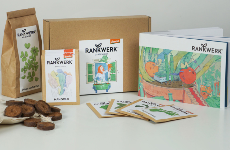 Samstag, 11:30 Uhr: Fresh, fresher, Kräutergarten! Unser DIY-Projekt pimpt jede Küche. Die kräutrige Bio-Saat von Rankwerk zum Selberpflanzen, verlangt nach unserem grünen Daumen. Über rankwerk.de ist die Saat ab ca. 4 Euro erhältlich.