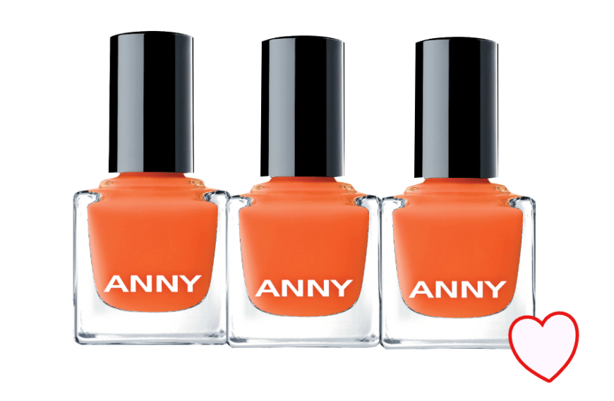 Montag, 17:30 Uhr: Mut zur Farbe! Orange ist der Gute-Laune-Booster! Passend zur neuen Woche pinseln wir uns die Trendfarbe auf die Nägel. Unser Lack-Favorit für diese Saison ist der Ton