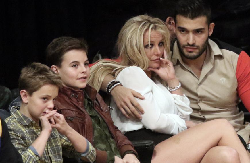 Mit Ex-Mann Kevin Federline hat Britney bereits zwei Söhne: Sean Federline und Jayden James Federline.