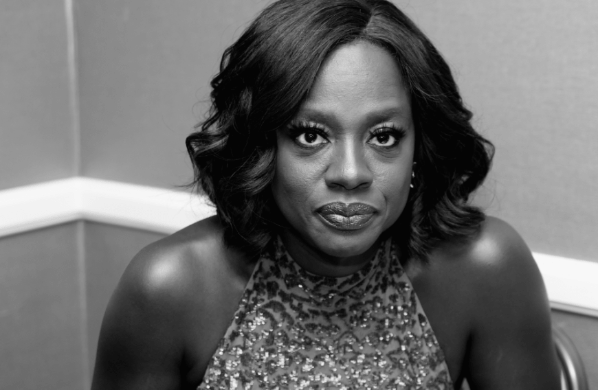 Schauspielerin Viola Davis fordert ihre Follower im Netz dazu auf, eine Petition zu unterschreiben, um die Täter endlich zur Rechenschaft zu ziehen.