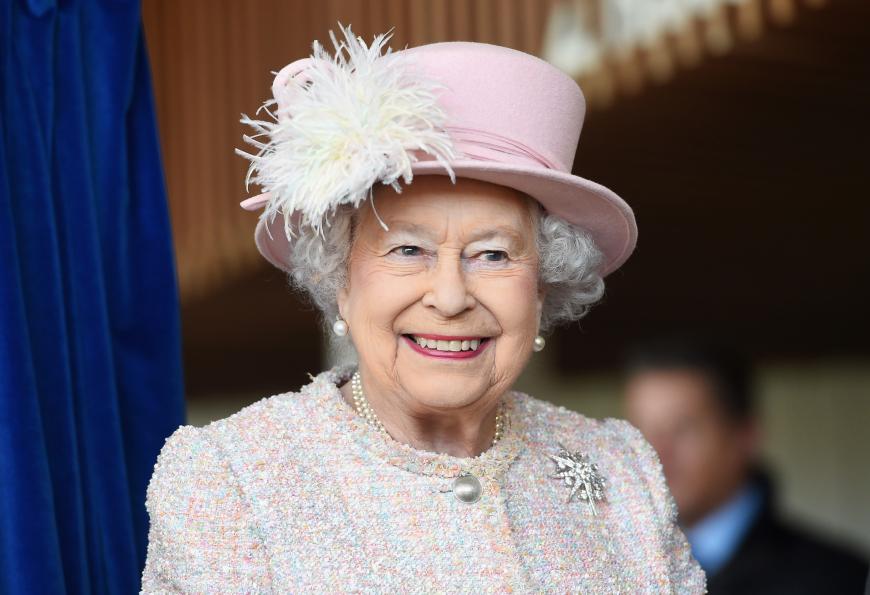 Queen Elizabeth II., hat ihre Familie offenbar zusammen getrommelt.