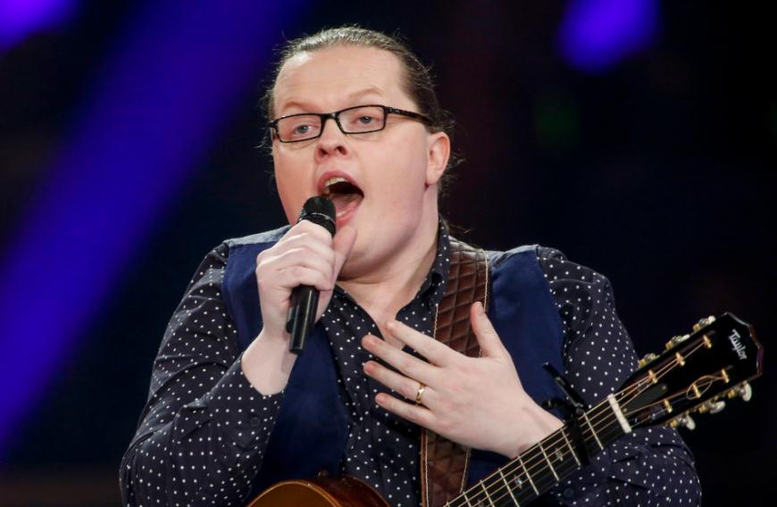 Angelo Kelly hat seinen Ausstieg aus der beliebten Band verkündet. Der Grund: ein Burn-Out!