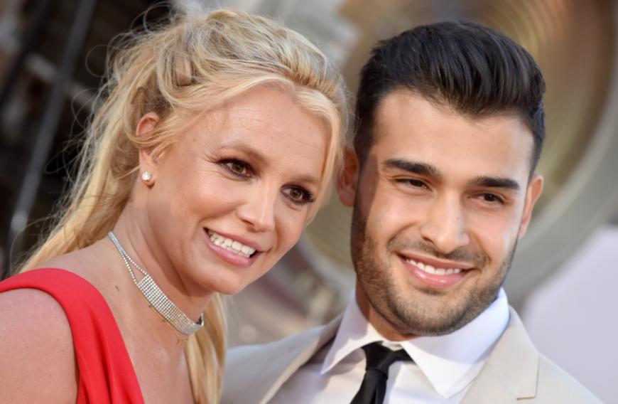 Die Sängerin zähle schon die Tage bis zum Gerichtstermin, denn ohne Vormundschaft würde auch einer Hochzeit mit Sam Asghari nichts mehr im Wege stehen.