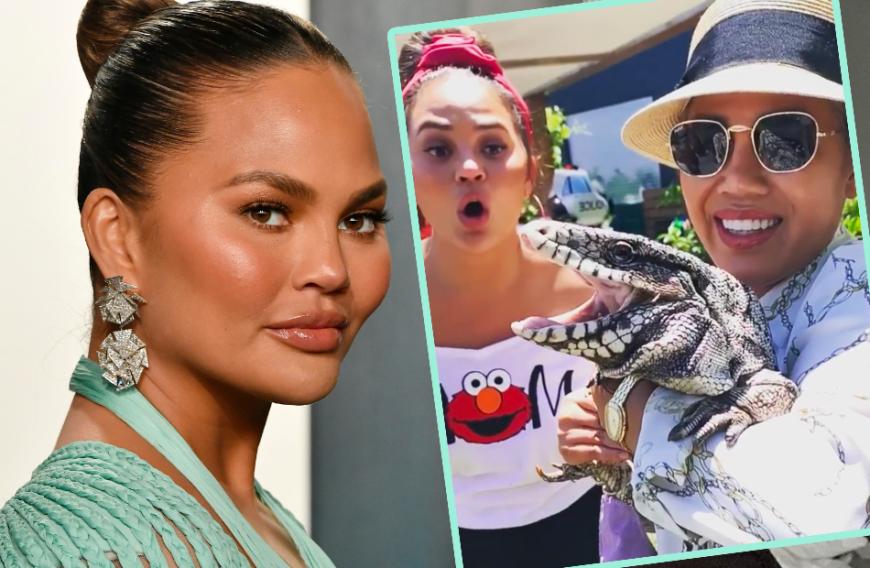 Was für ein witziges Selfie! Chrissy Teigen scheint alles andere als begeistert davon zu sein, dass ihre Mama mutig mit dieser großen Echse für ein Selfie posiert. Der Blick des Models ist einfach unbezahlbar!