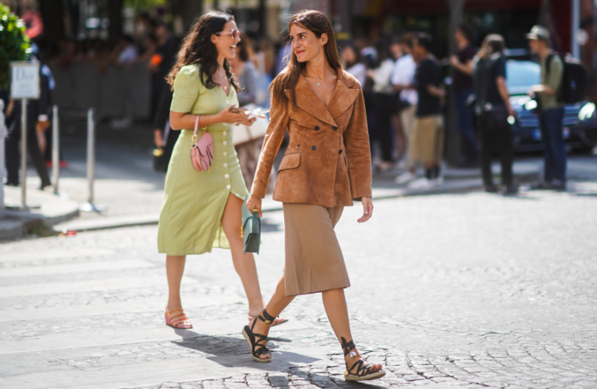 Juhu, der Sommer ist zum Greifen nahe und das bedeutet – neue Fashion-Trends!