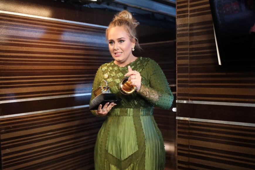 Noch vor wenigen Monaten wurde Adele von ihren Fans für ihren weiblichen Klangkörper gefeiert.