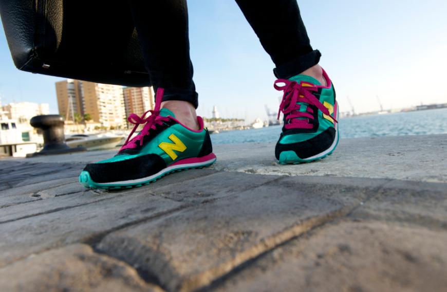 Die neuen sportlichen Schuhe begeistern in knalligen Farben, die regelrecht nach Sommer schreien!