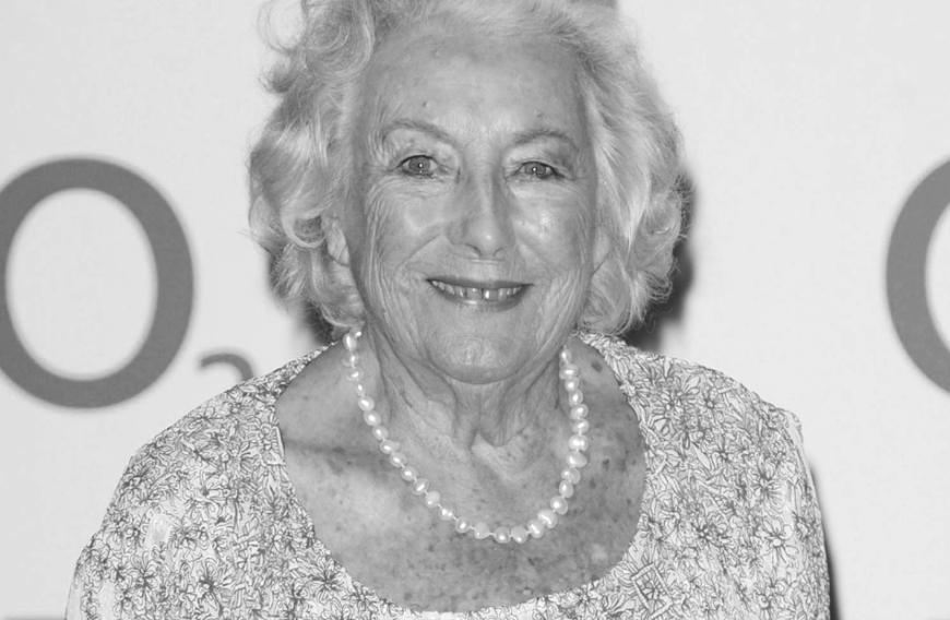 Die britische Sängerin Vera Lynn ist tot: Mit 103 Jahren starb The Forces’ Sweetheart, wie sie oft genannt wurde, am 18. Juni im Kreise ihrer Familie, wie