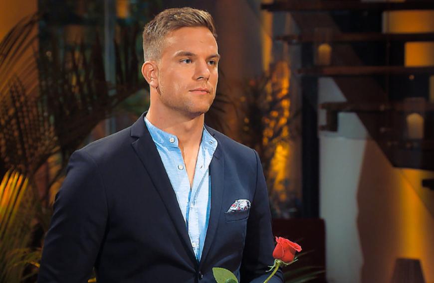 Um sich auf seine Genesung zu konzentrieren, kündigte der Bachelor seinen Rückzug aus den sozialen Medien an.