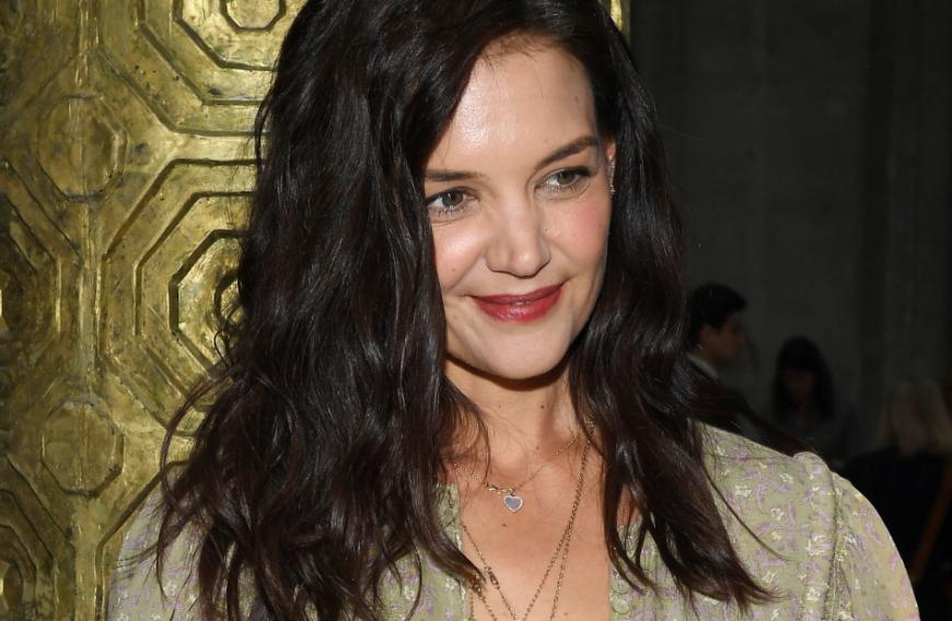 Hat sich Katie Holmes dazu entschieden, ein Baby zu adoptieren?