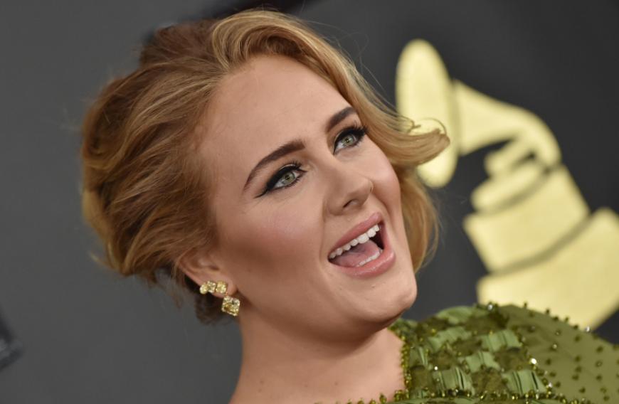 Sängerin Adele scheint es nach ihrer Scheidung offenbar ziemlich gut zu gehen.