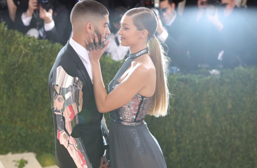 Dabei sah es zwischen den werdenden Eltern nicht immer so rosig aus: Seit 2015 führen Gigi und Zayn eine On-Off-Beziehung. 2016 trennte sich das Paar erstmals, fand aber nur wenig später wieder zueinander. Zwei Jahre später folgte das nächste Liebes-Aus, doch auch das war nicht von Dauer.