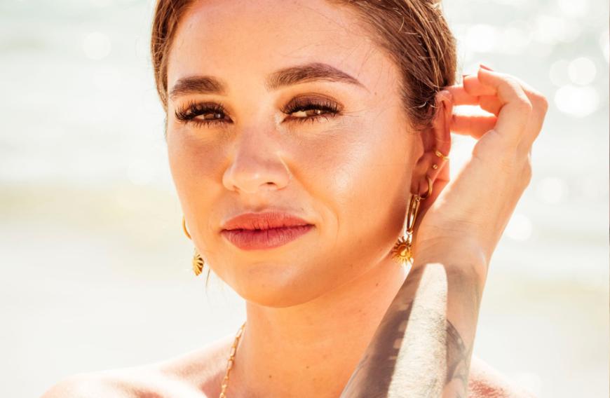 Will die Beauty etwa nur ihre Karriere ankurbeln?