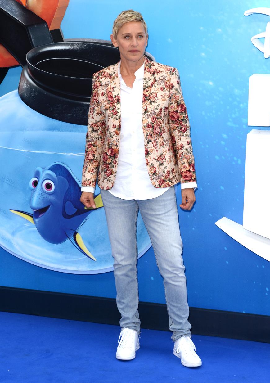 Ellen DeGeneres stellt sich ihren Mitarbeitern.