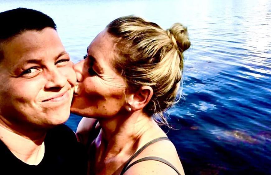 Kerstin Ott und ihre Frau Karolina im Pärchenurlaub ...