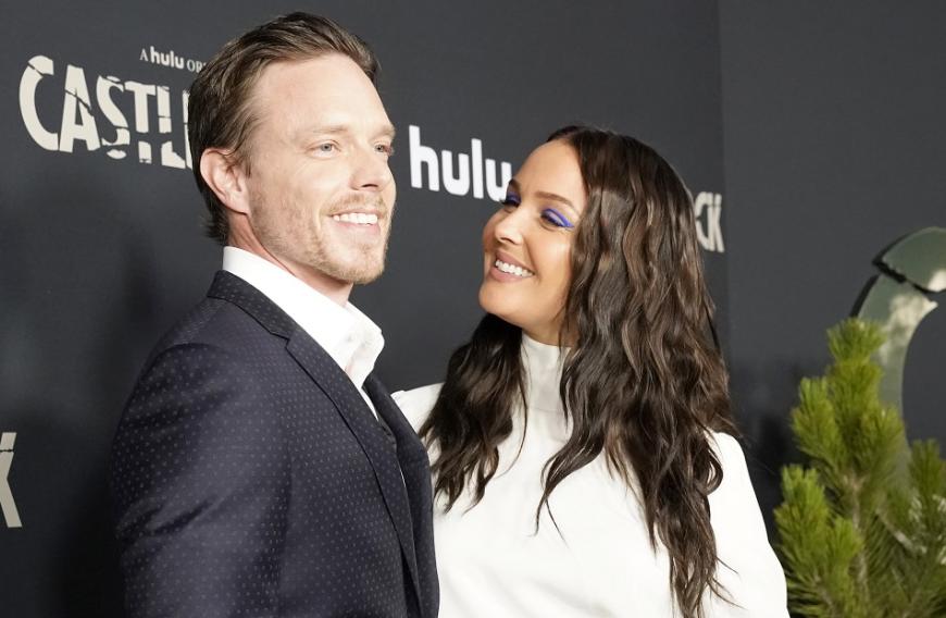 Seit 2008 sind Camilla Luddington und ihr Mann Matthew Alan liiert.