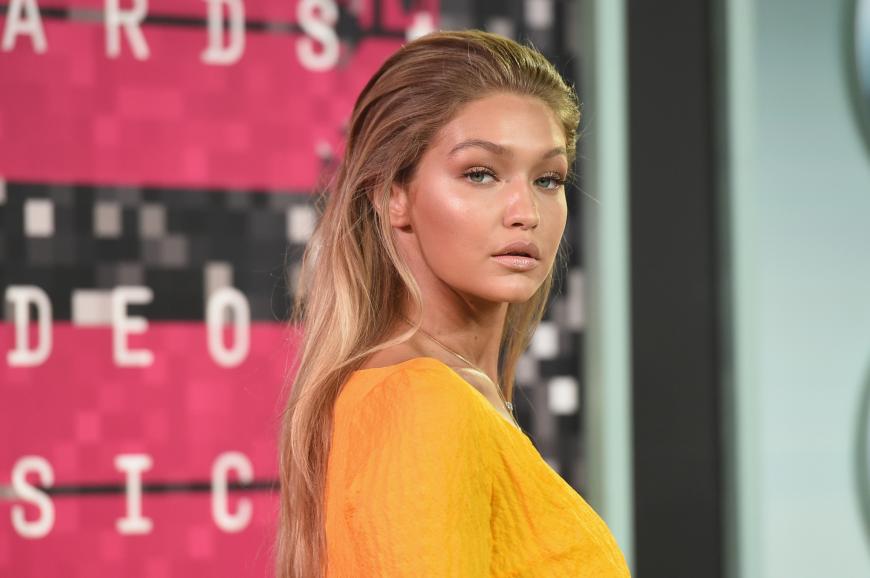 Gigi Hadid spricht offen wie nie über ihre Schwangerschaft.