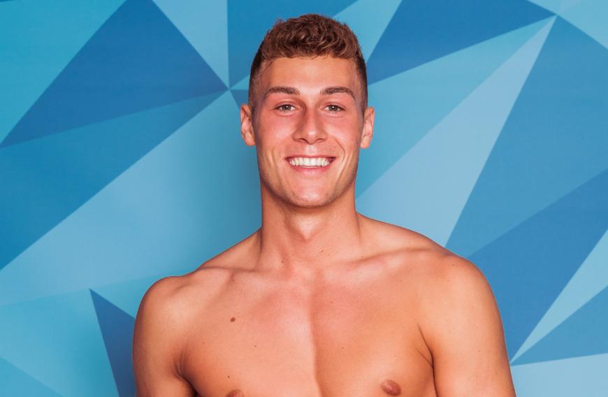 Der 20-Jährige Giulio erleidet einen Kreislauf-Kollaps und bricht in der Dating-Show zusammen.