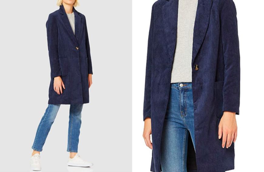 Eigentlich gibt es mittlerweile fast jedes Kleidungsstück aus dem gerippten Material: Besonders cool ist aber definitiv ein Mantel aus Cord, wie dieses dunkelblaue Stück von ONLY: Der eignet sich nämlich nicht nur perfekt für den Übergang und hält kuschelig warm, sondern ist auch ein echtes Statement-Piece. Hier kannst du ihn für ca. 40 Euro shoppen!