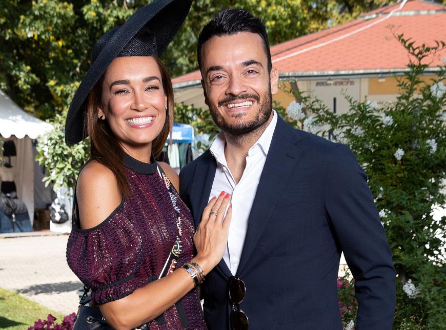 Jana Ina und Giovanni Zarrella haben kürzlich ihre langersehnte Nichte auf der Welt begrüßt.