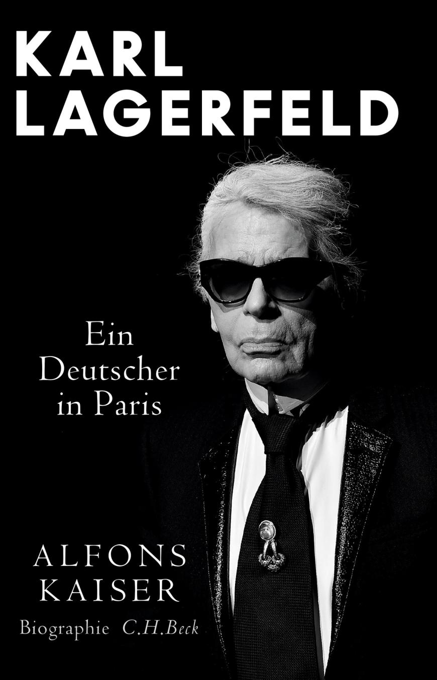20 Jahre lang traf sich Alfons Kaiser immer wieder mit dem Designer zum Interview. Jetzt hat er die Biografie