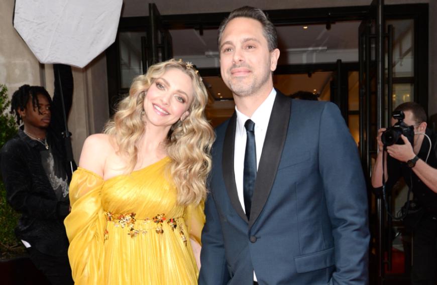 Amanda Seyfried und ihr Ehemann Thomas Sadoski haben bereits eine gemeinsame Tochter, die vor dreieinhalb Jahren auf die Welt gekommen ist. Mit Baby Nr. 2 wollte Amanda eigentlich noch warten.
