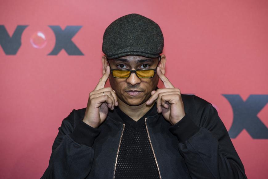 Nachdem der Schlagersänger aus der DSDS-Jury austrat, reagiert jetzt Xavier Naidoo auf dessen Aussagen.