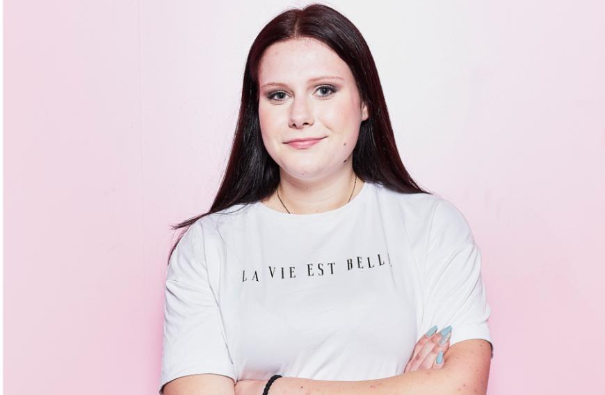 Lavinia beschreibt sich selbst als