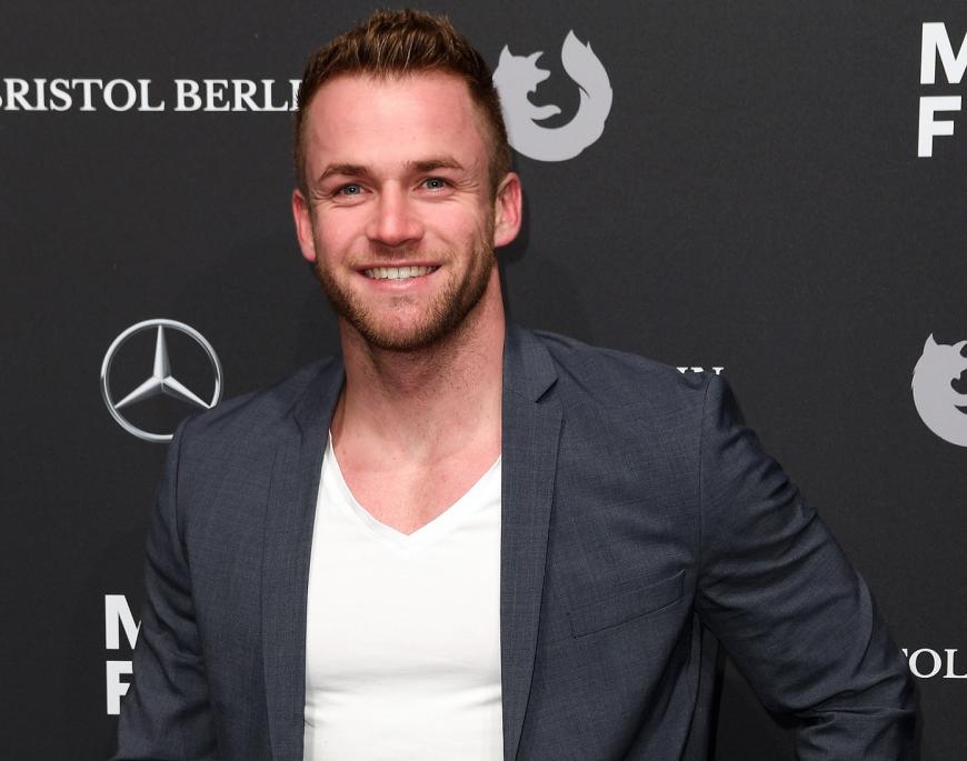 Strahlt der Influencer Philipp Stehler etwa wieder so wegen einer neuen Herzdame?