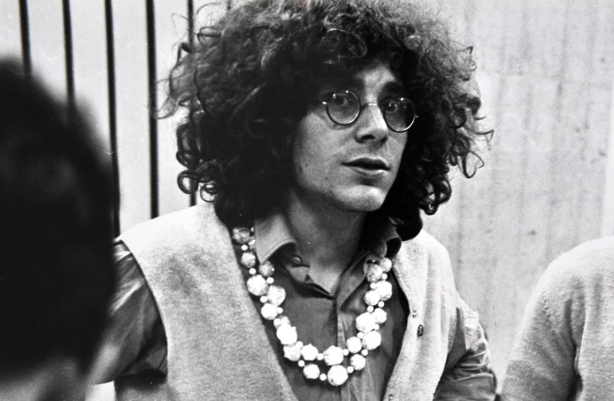 Mit seiner offenen und stets positiven Art wandelte sich der 80-Jährige vom Hippie-Freak zum absoluten Publikumsliebling.