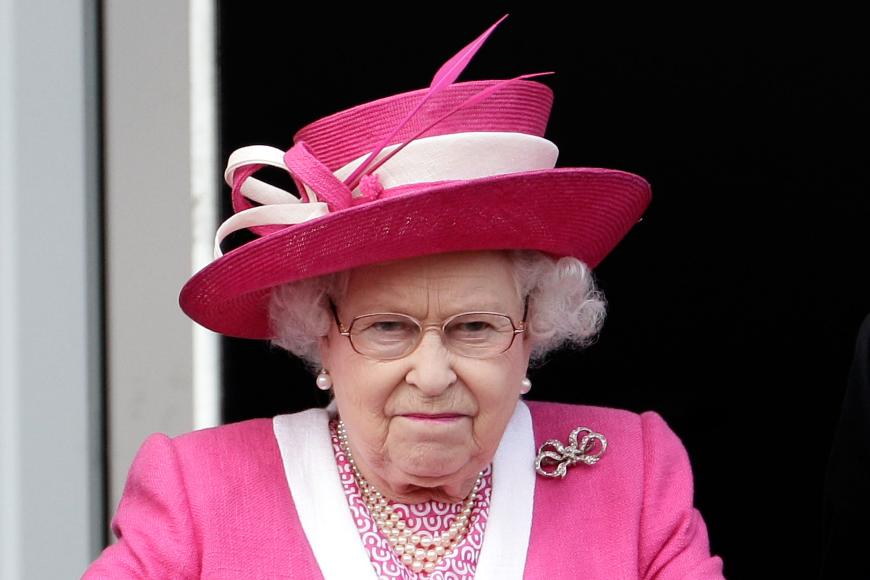 Queen Elisabeth II. reicht es endgültig! Mit einer Familienaussprache an Weihnachten will sie die Differenzen zwischen den Mitgliedern der britischen Royals aus dem Weg räumen.