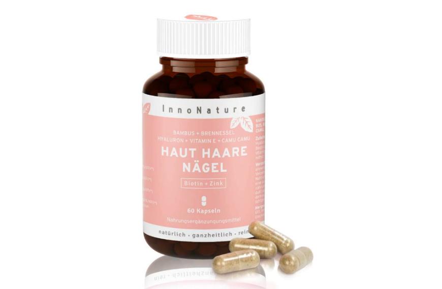 Gegen Haarausfall und Unreinheiten setzen viele Frauen auf die