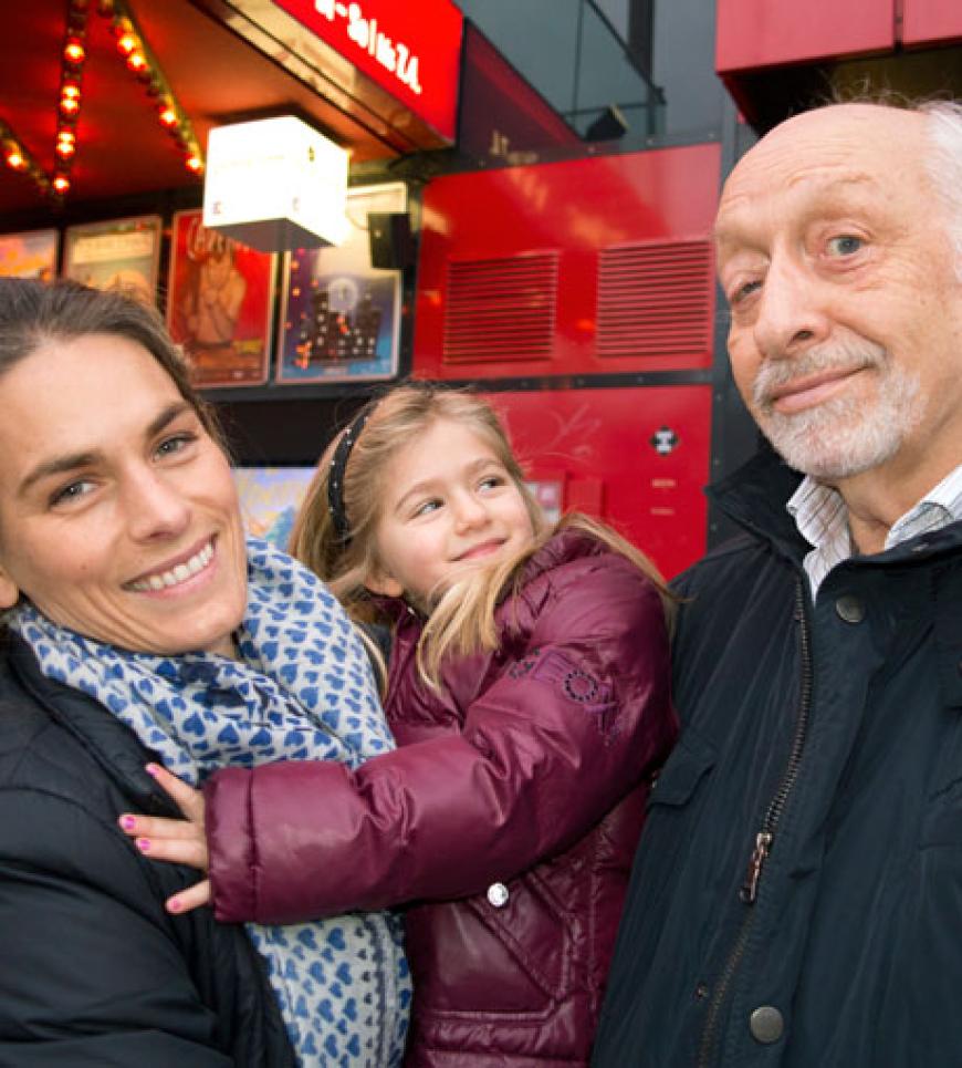 Dall ist seit 1971 verheiratet und hat eine Tochter: Janina (l., mit seiner Enkelin Nelina)