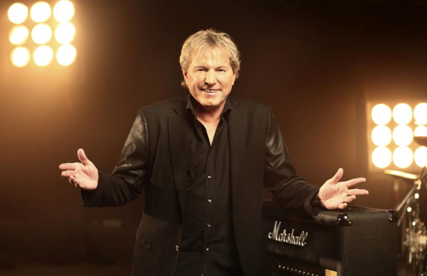 Auch Schlager-Titan Bernhard Brink ist mit dabei.