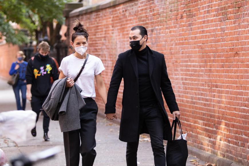 ... es vergeht kaum ein Tag, an dem die Paparazzi sie und Promi-Koch Emilio Vitolo nicht irgendwo in New York eng umschlungen erwischen.