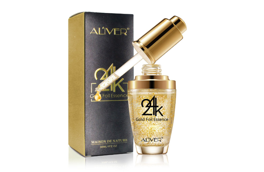 Mit der ″24k Gold Foil Essence″ von Alíver werden Falten reduziert und das Hautbild insgesamt verbessert.