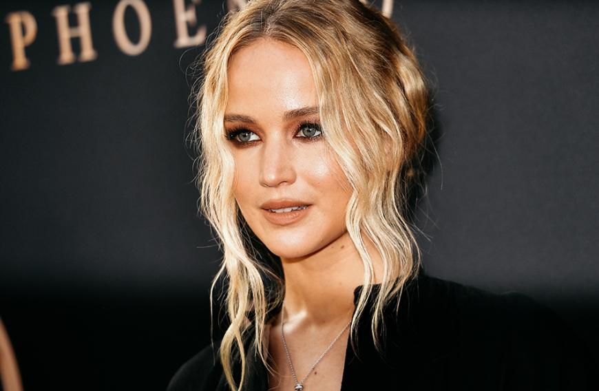 Übrigens hat auch die 30-jährige Schauspielerin Jennifer Lawrence mit der ganzen Geschichte etwas zu tun.