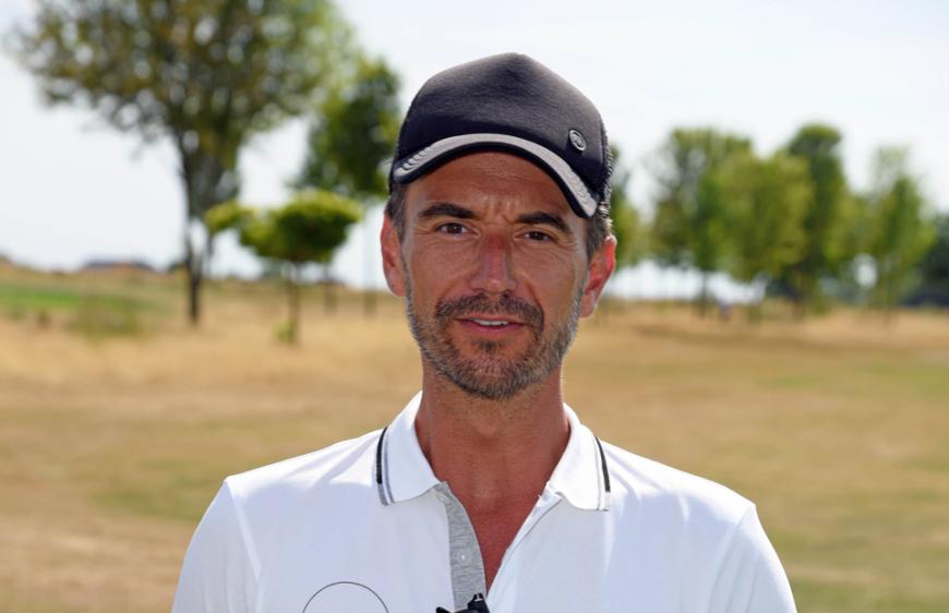 In seiner Freizeit spielt Florian Silbereisen gelegentlich Golf.