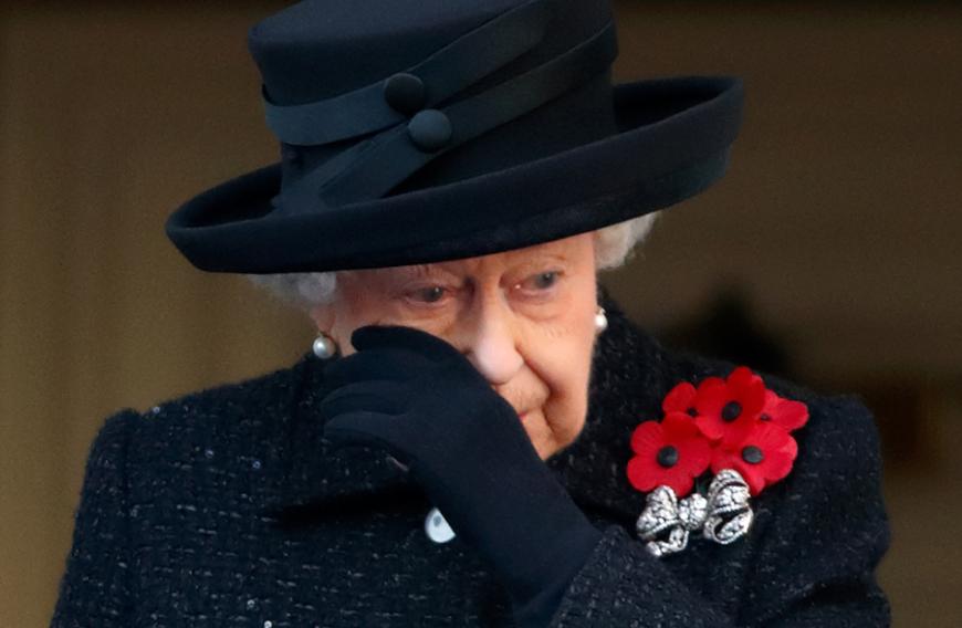 Die kleinen Vierbeiner hatten in dem Leben der 94-jährigen Monarchin eine große Rolle gespielt – über 30 Hunde soll die Queen bei sich beherbergt haben.