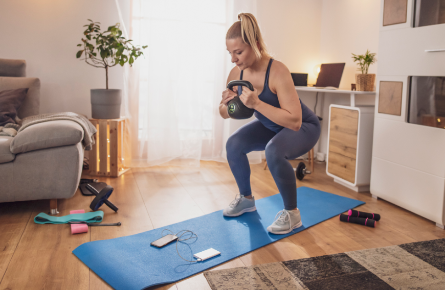 Auch zu Hause können wir wie im Fitnessstudio trainieren, wir brauchen nur die passenden Tools ...