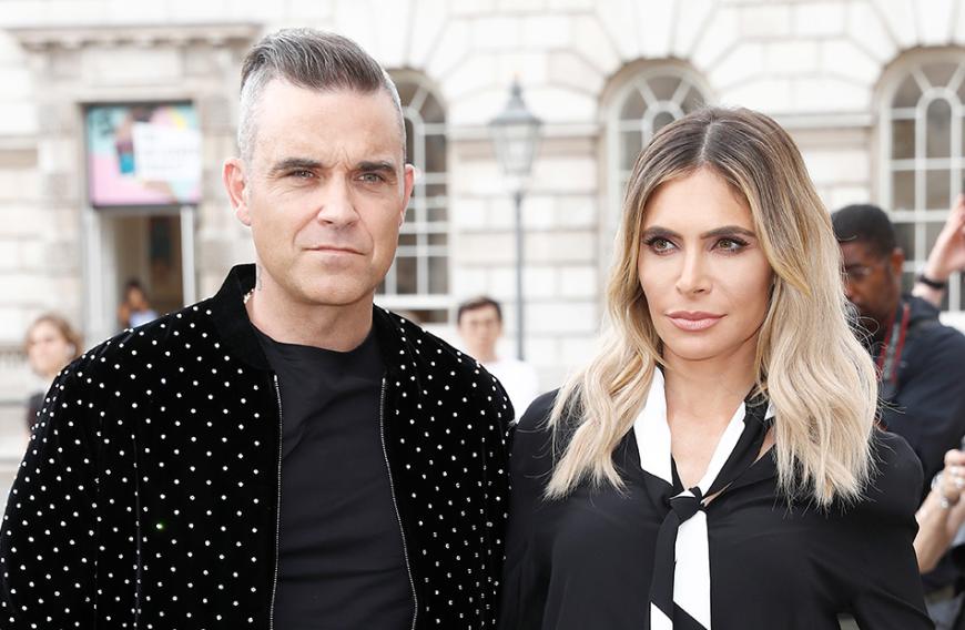Der Brite ist seit 2010 mit Ayda Field verheiratet und verrät ebenfalls im Interview, dass ihn jetzt nur noch die Meinung seiner Ehefrau und Kinder interessiert.