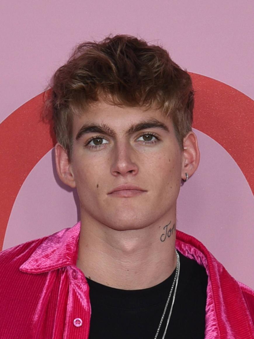 Presley hat keine Lust mehr auf seine strengen Eltern und geht deshalb immer mehr auf Distanz.