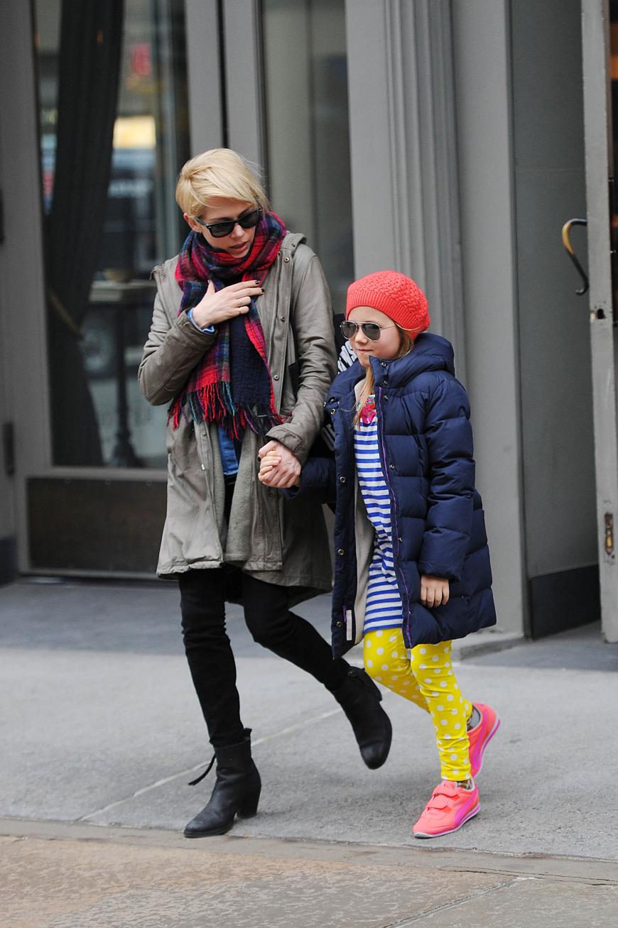 2008 starb der Schauspieler und hinterließ Freundin Michelle Williams, die sich von da an allein um die gemeinsame Tochter Matilda kümmern musste.